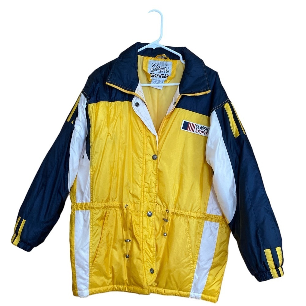 Classic Sports Techwear Ski coat vintage Y2K  zip and snap close hooded